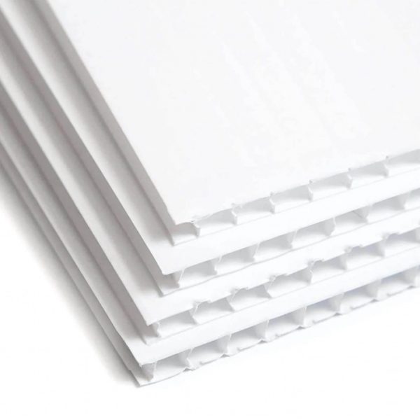 Blank Plain Correx Boards Pack of 20 (3mm) – White